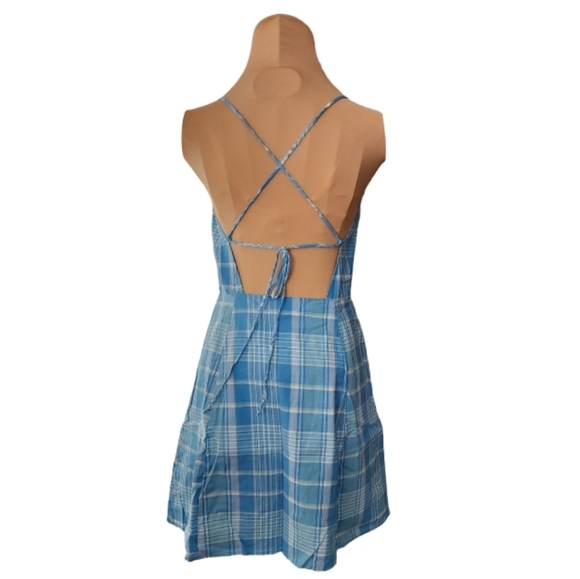 NWT‎ Sisstrevolution Blue Plaid Low Square Back Midi Dress Jr's Large - Picture 2 of 9